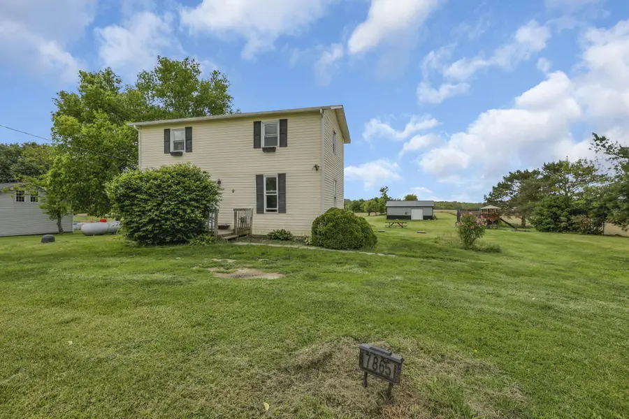 7865 Pleasantville Road Ne, Thornville, OH 43076 - #3