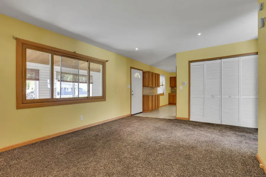 3784 E Deshler Avenue, Columbus, OH 43227 - #2