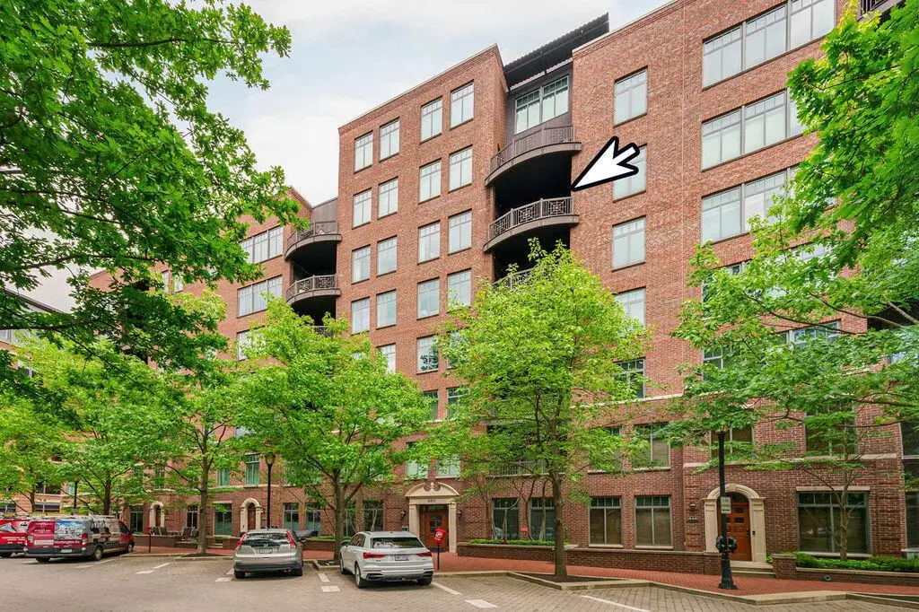 250 Daniel Burnham Square, Columbus, OH 43215 - #1