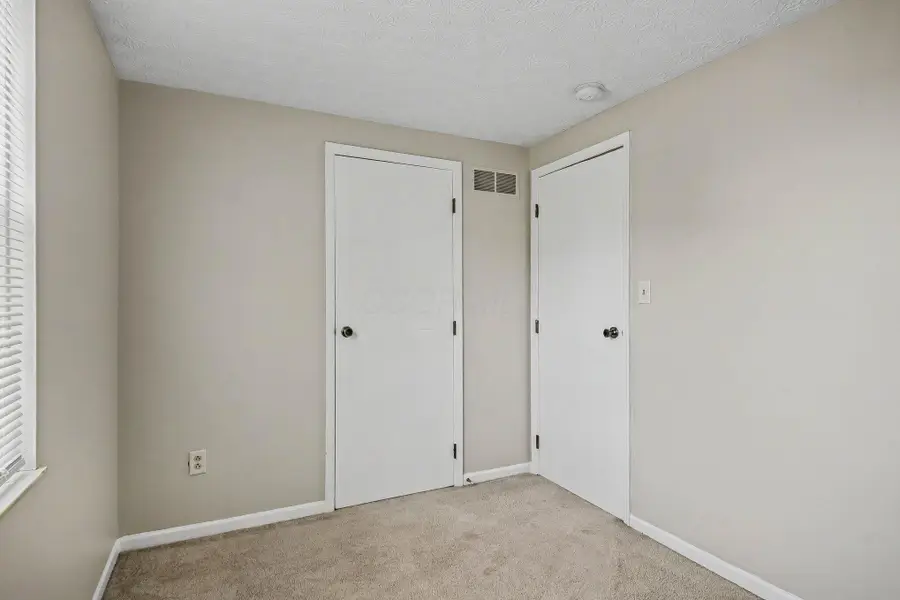 6378 Barnside Drive, Canal Winchester, OH 43110 - #3