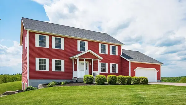 6805 Old Stagecoach Road, Frazeysburg, OH 43822