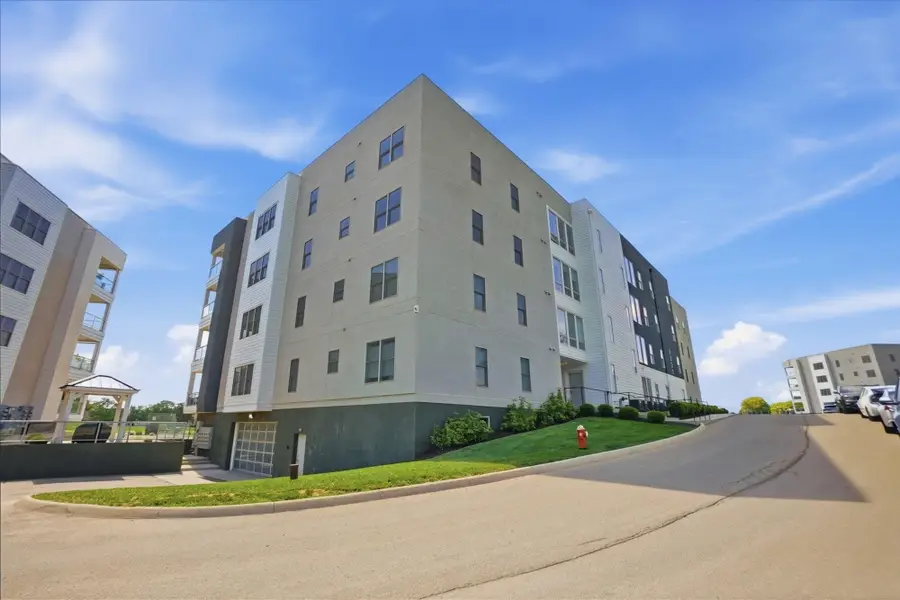 5233 Highpointe Lakes Drive, Westerville, OH 43081 - #2