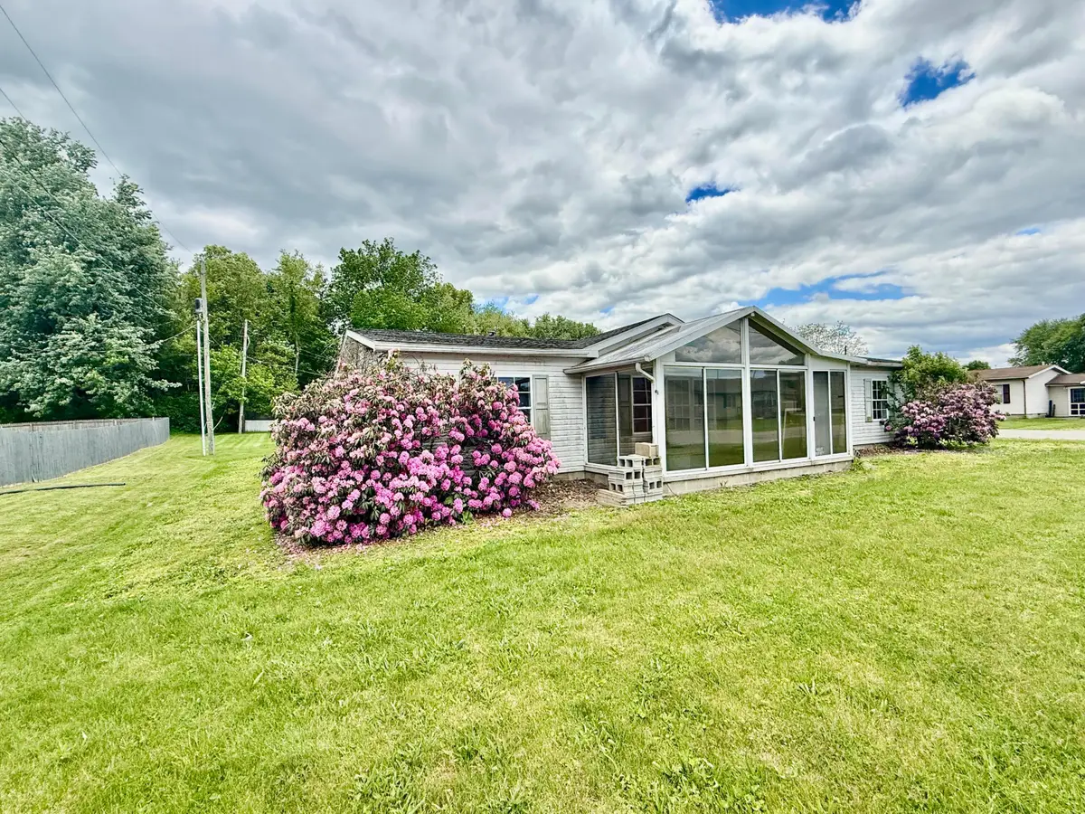 17 Stevy Lane, Frazeysburg, OH 43822 - #1