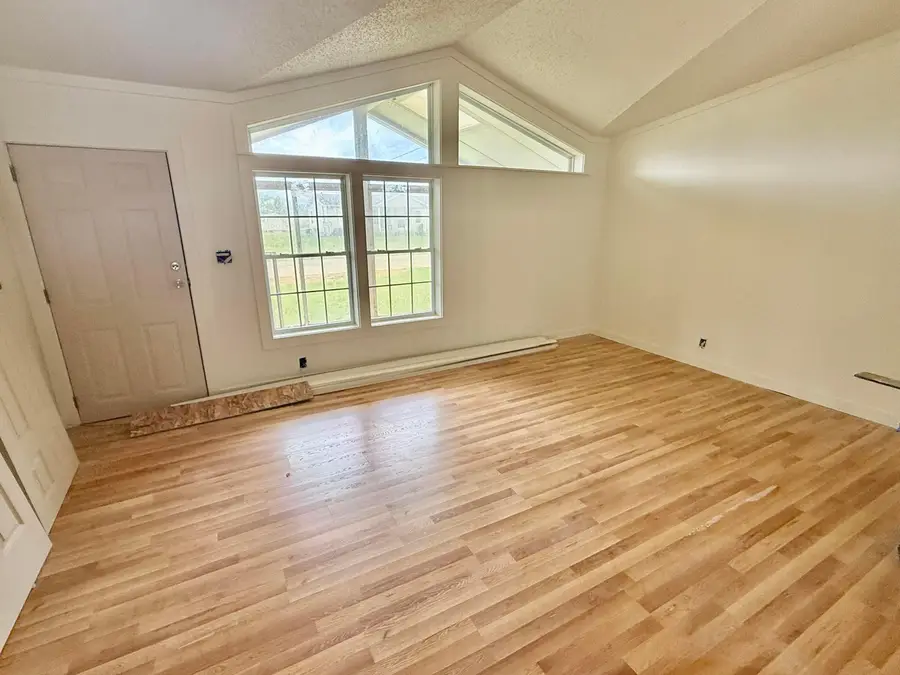 17 Stevy Lane, Frazeysburg, OH 43822 - #2
