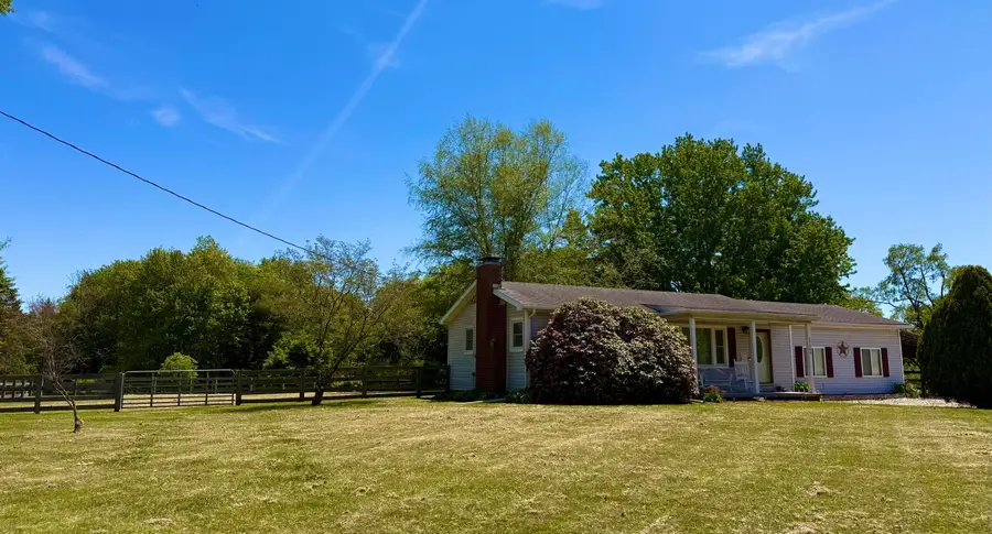 27345 Miller Road, Rockbridge, OH 43149 - #2