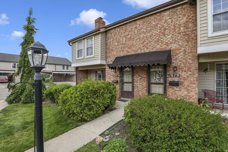 1681 Saint James Court, Columbus, OH 43220 - #2