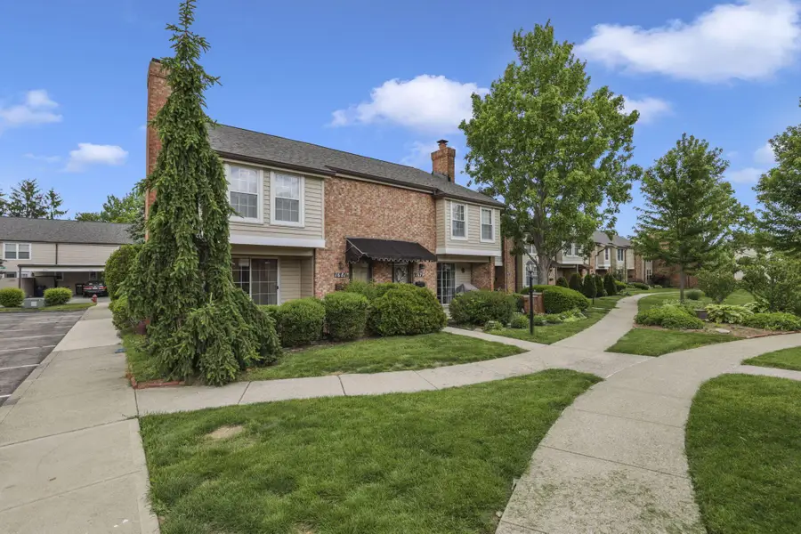 1681 Saint James Court, Columbus, OH 43220 - #3