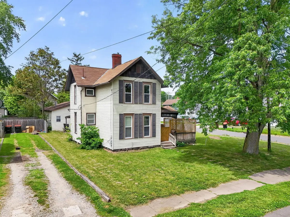 23 S Pine Street, Newark, OH 43055 - #1