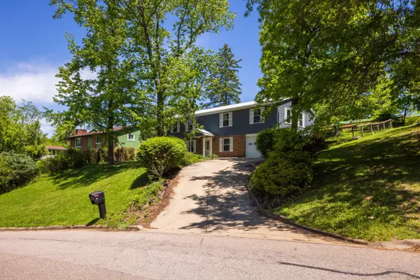 49 Canterbury Drive, Athens, OH 45701
