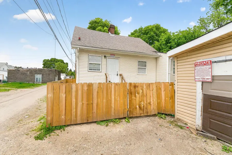 373 Wrexham Avenue, Columbus, OH 43223 - #2