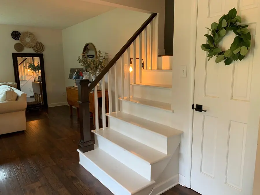 124 Pine Village Drive, Granville, OH 43023 - #3