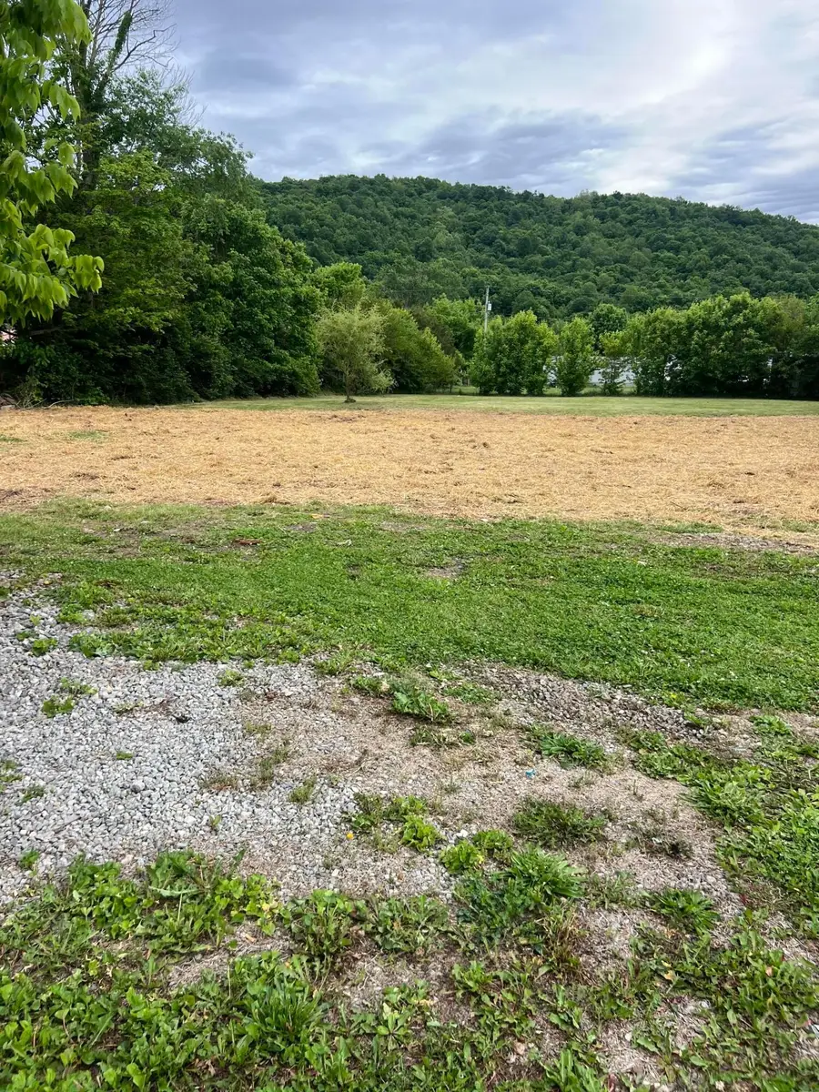 100 Shawnee Street, Bainbridge, OH 45612 - #2