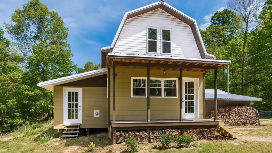 50583 Roy Miles Road, Sarahsville, OH 43779 - #2