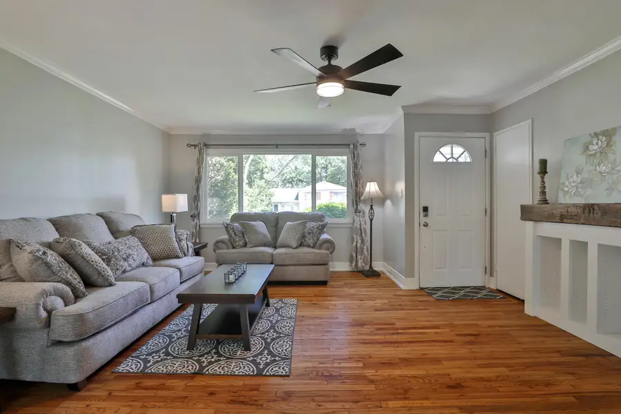 957 Varsity Avenue, Columbus, OH 43221 - #3