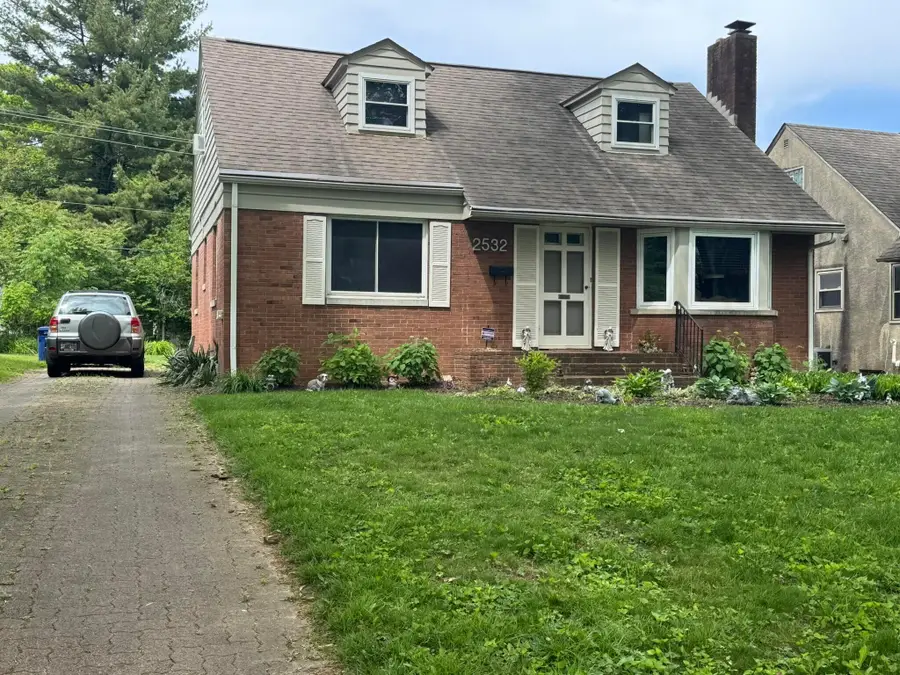 2532 Dover Road, Columbus, OH 43209 - #3