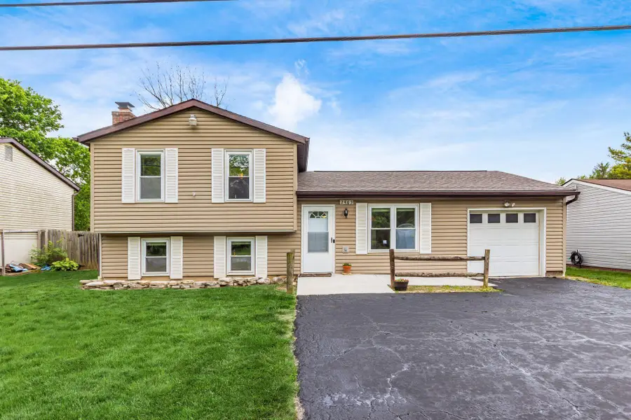 2463 Brown Road, Grove City, OH 43123 - #2
