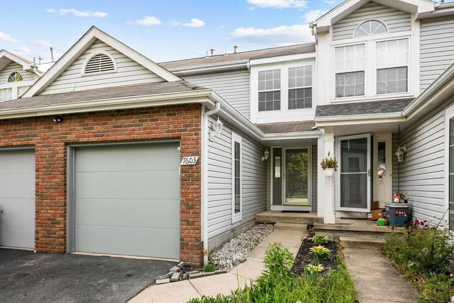 7603 Wellshire Drive, Pickerington, OH 43147 - #3