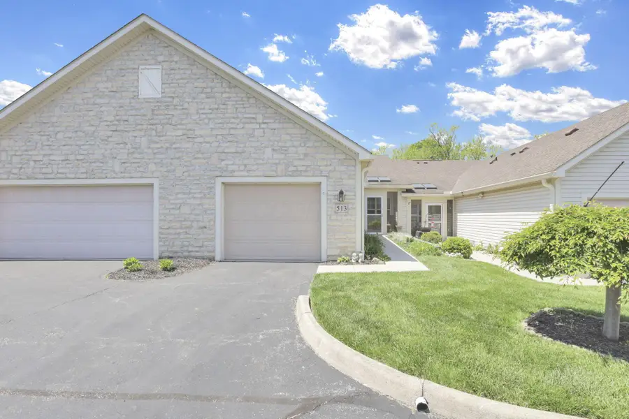 513 S Market Street, Lithopolis, OH 43136 - #3