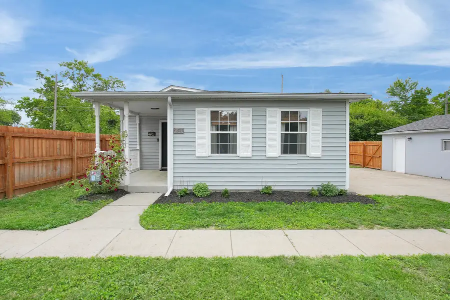 954 Clarendon Avenue, Columbus, OH 43223 - #2