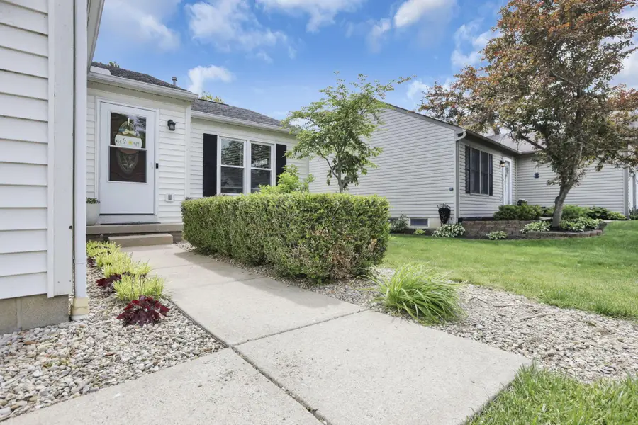 1338 Bluffton Court, Columbus, OH 43228 - #3