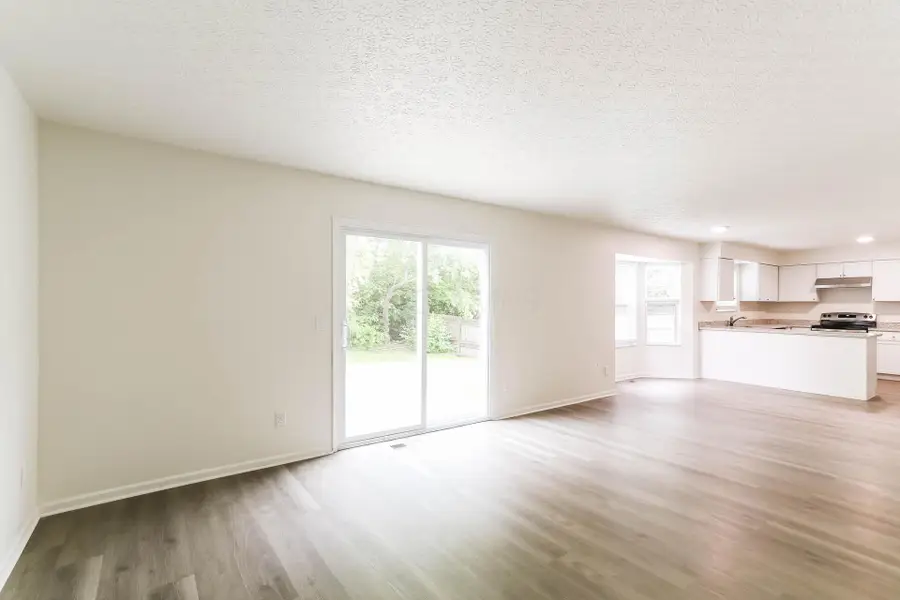 5900 Winshire Drive, Canal Winchester, OH 43110 - #2