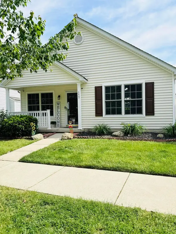 157 Feathertip Lane, Lewis Center, OH 43035