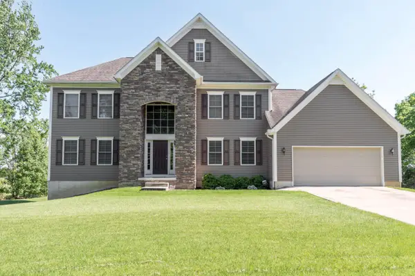 6431 W Mohican Drive, Powell, OH 43065
