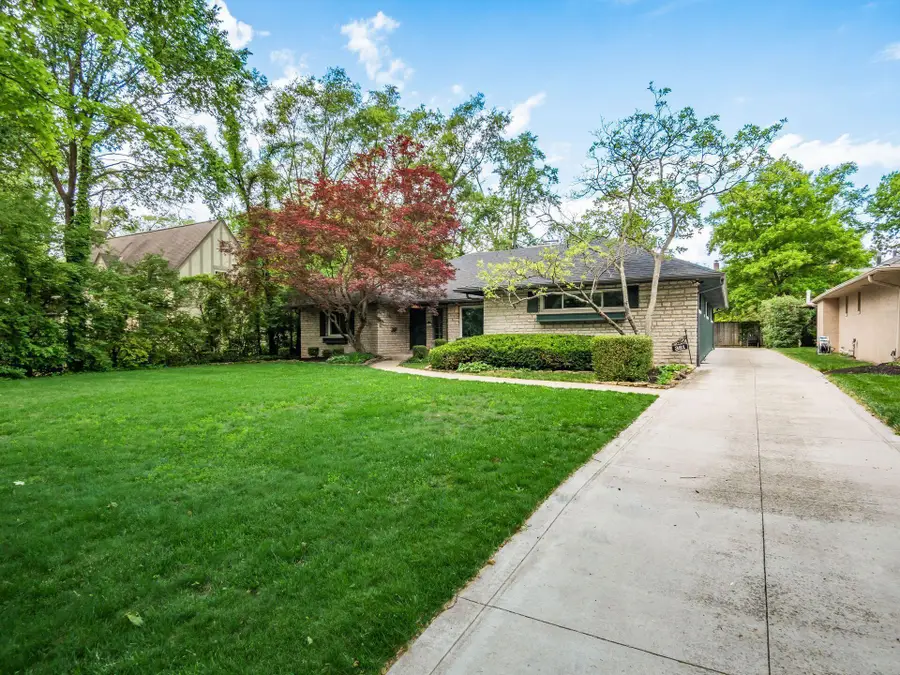 381 Northview Drive, Bexley, OH 43209 - #3