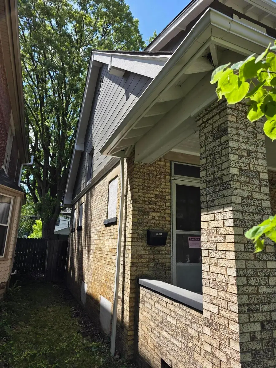 675 Oakwood Avenue, Columbus, OH 43205 - #3