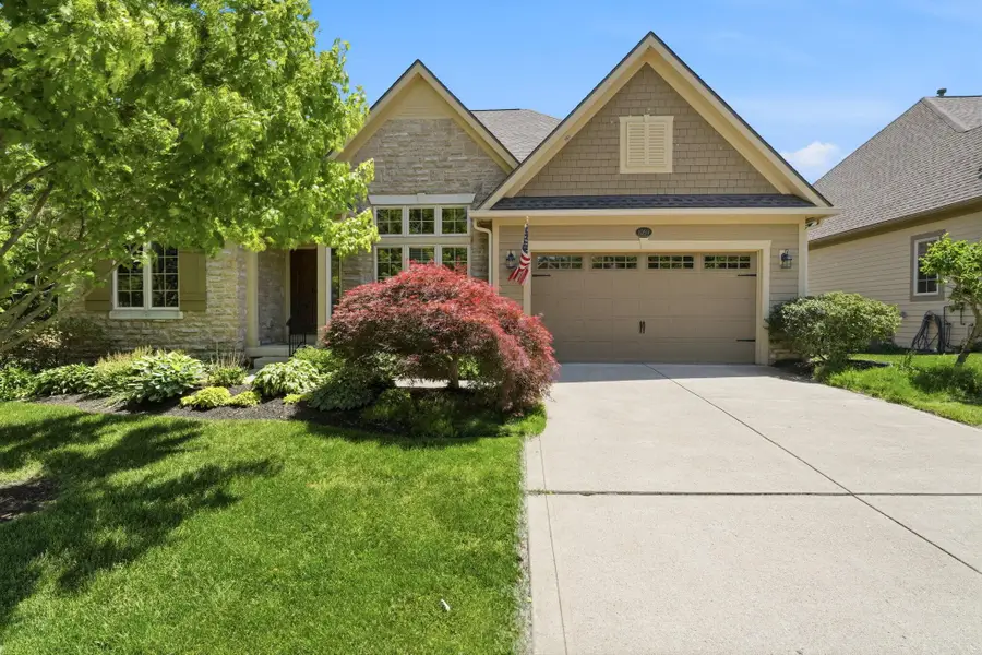 1059 Kempton Run Drive, Columbus, OH 43235 - #2