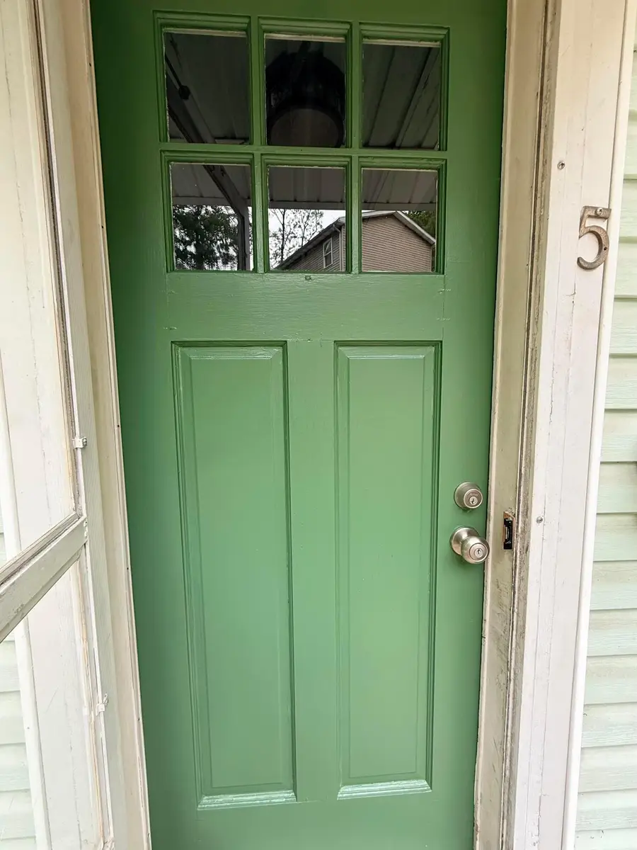 5 Smith Street, Athens, OH 45701 - #3