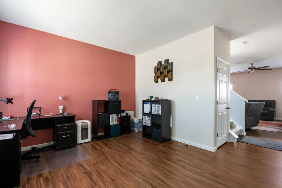 1120 Cabell Court, London, OH 43140 - #2