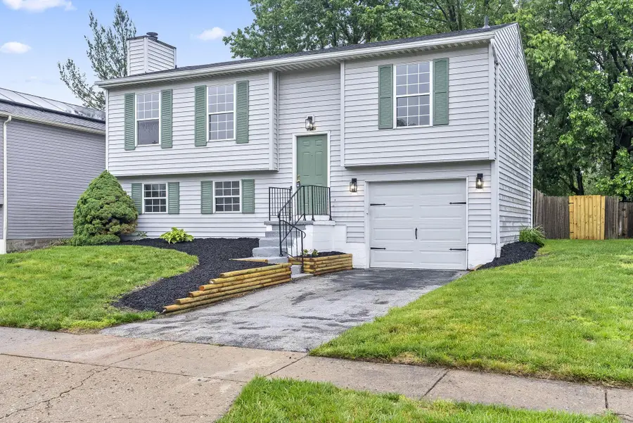 4046 Berryfield Drive, Columbus, OH 43230 - #3