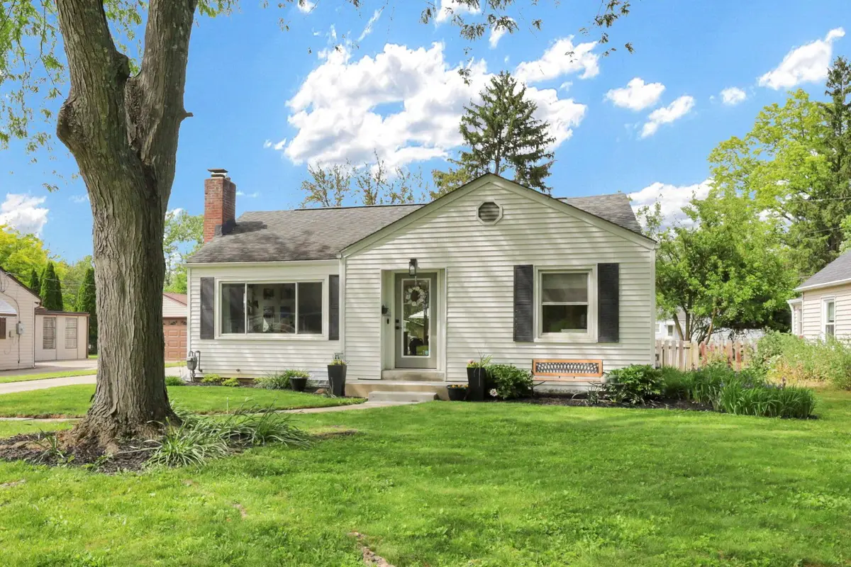 640 E Beaumont Road, Columbus, OH 43214 - #1