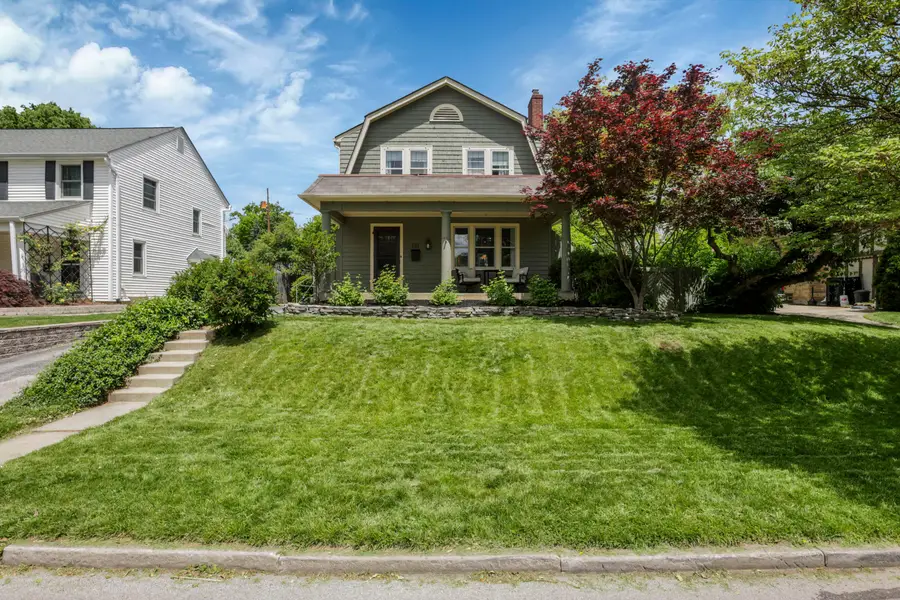 110 W Dunedin Road, Columbus, OH 43214 - #2