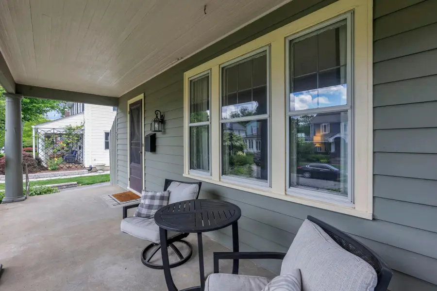 110 W Dunedin Road, Columbus, OH 43214 - #3