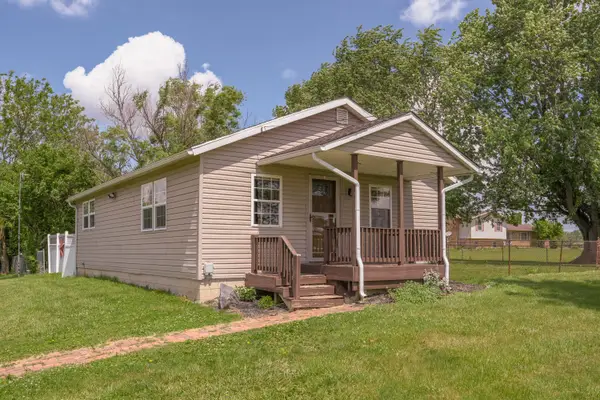 12585 Us Highway 62 Ne, Mount Sterling, OH 43143