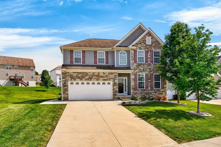 667 Green Forest Place, Lithopolis, OH 43136 - #3