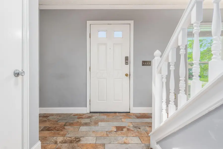 591 Woodmark Run, Columbus, OH 43230 - #3