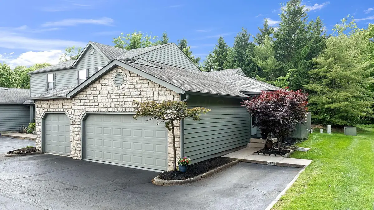 5708 Blendonbrook Lane, Columbus, OH 43230 - #1