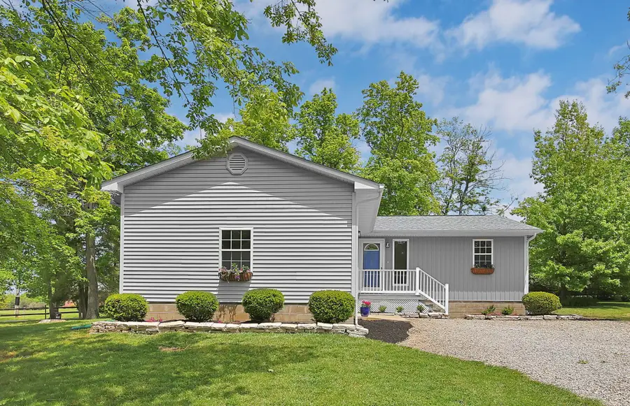 1366 Windsor Court, Circleville, OH 43113 - #2