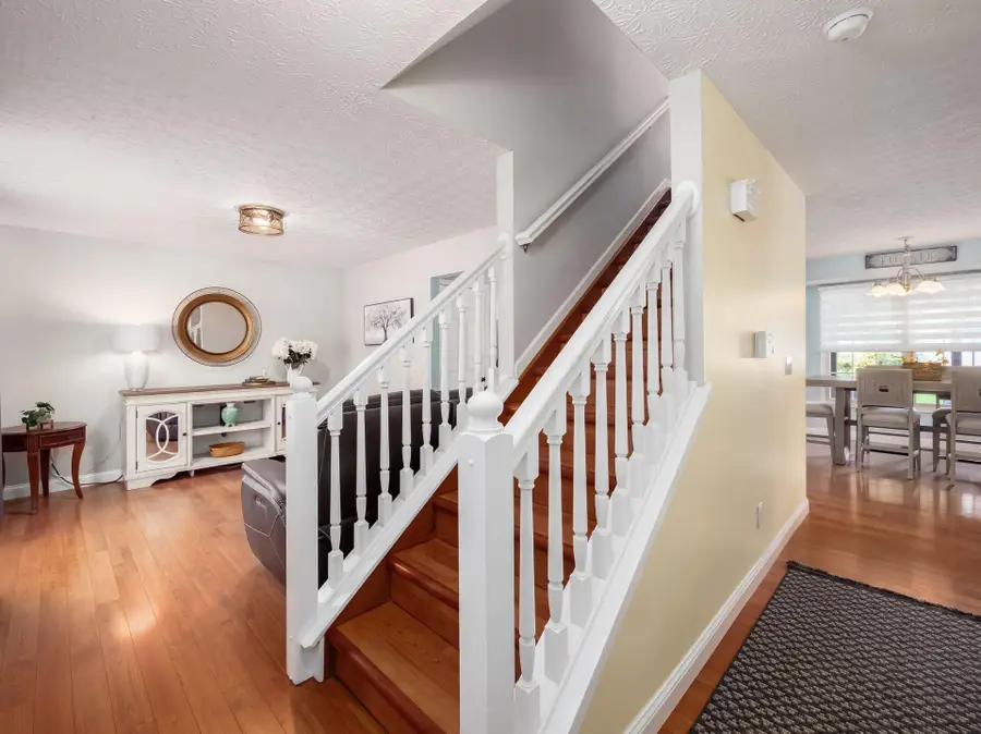 6411 Antoinette Court, Grove City, OH 43123 - #2