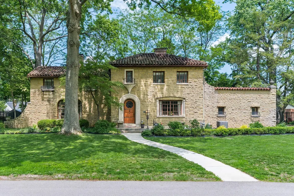44 W Jeffrey Place, Columbus, OH 43214 - #1