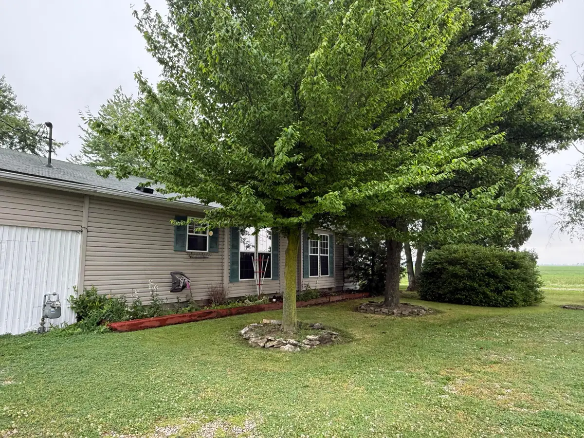 147 N Water Street N, Williamsport, OH 43164 - #1