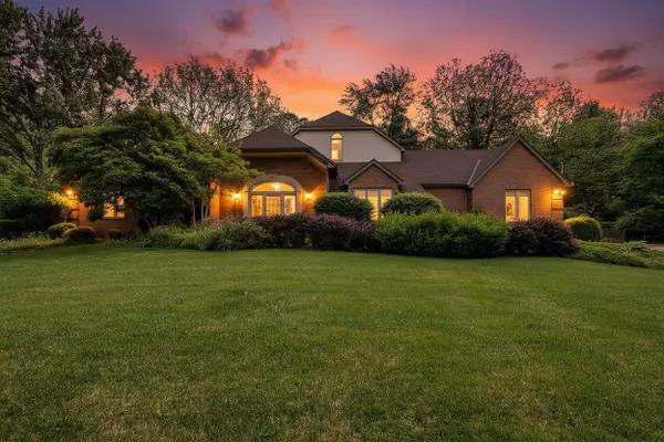 7828 Quarry Cliff Court, Reynoldsburg, OH 43068
