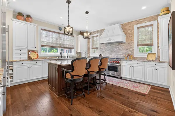 74 N 6th Street, Columbus, OH 43215