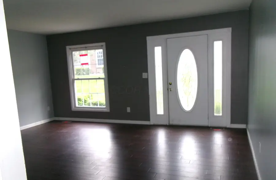617 Simbury Street, Columbus, OH 43228 - #2