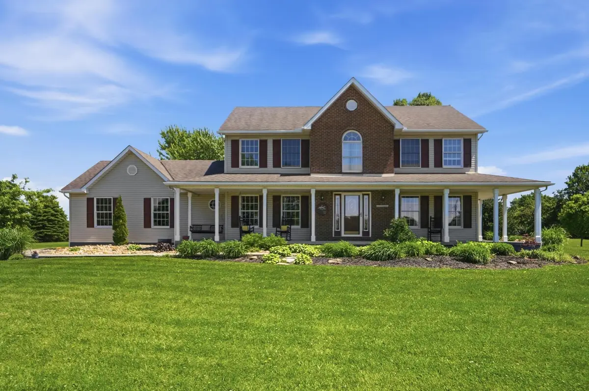 3381 York Road Sw, Pataskala, OH 43062 - #1