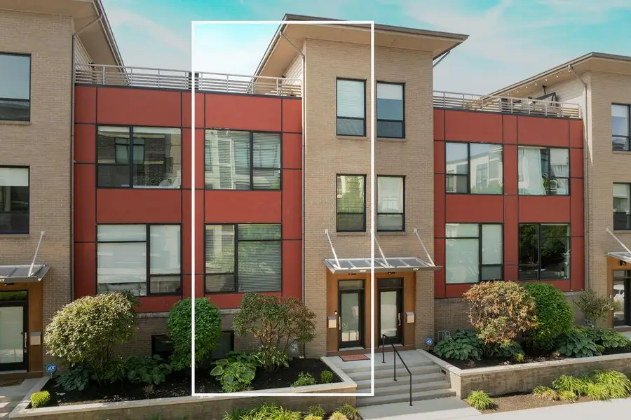 109 Aston Row Lane, Columbus, OH 43201 - #2