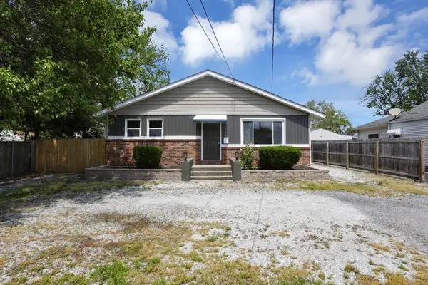 1910 Rosemont Avenue, Columbus, OH 43223